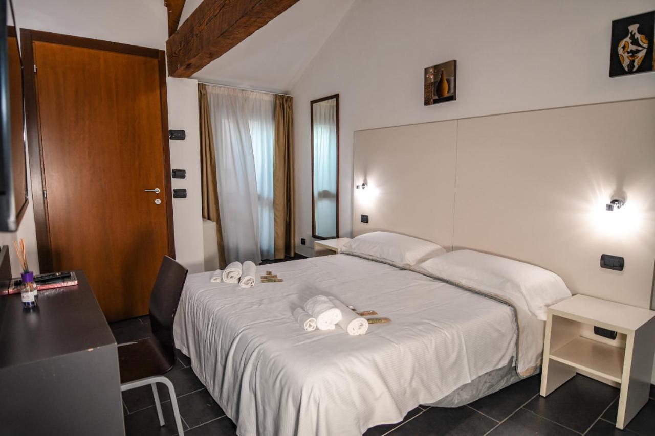 Zen Hotell Ferrara Exteriör bild